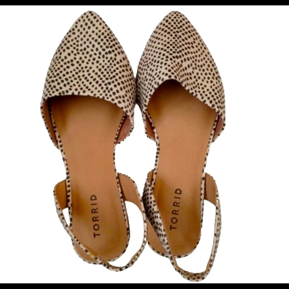Torrid W sandals- new never worn